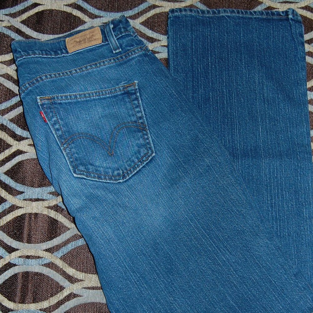 Levi's, red tab, curvy boot cut jeans